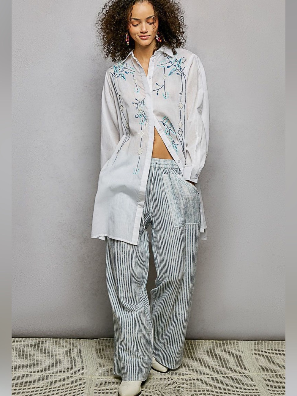 POL White Button-Up Blouse with Blue & Aqua Embroidery